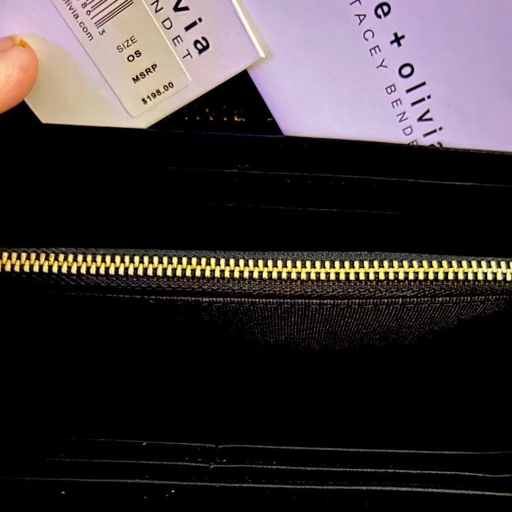 Alice and Olivia Face Wallet